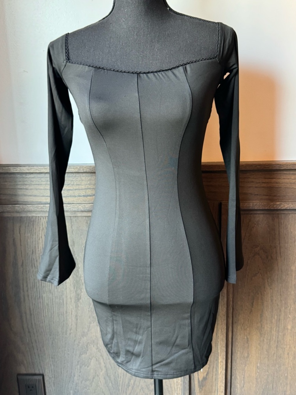 Women’s Black Long-Sleeve whimsigoth Bodycon Dress xs nwt